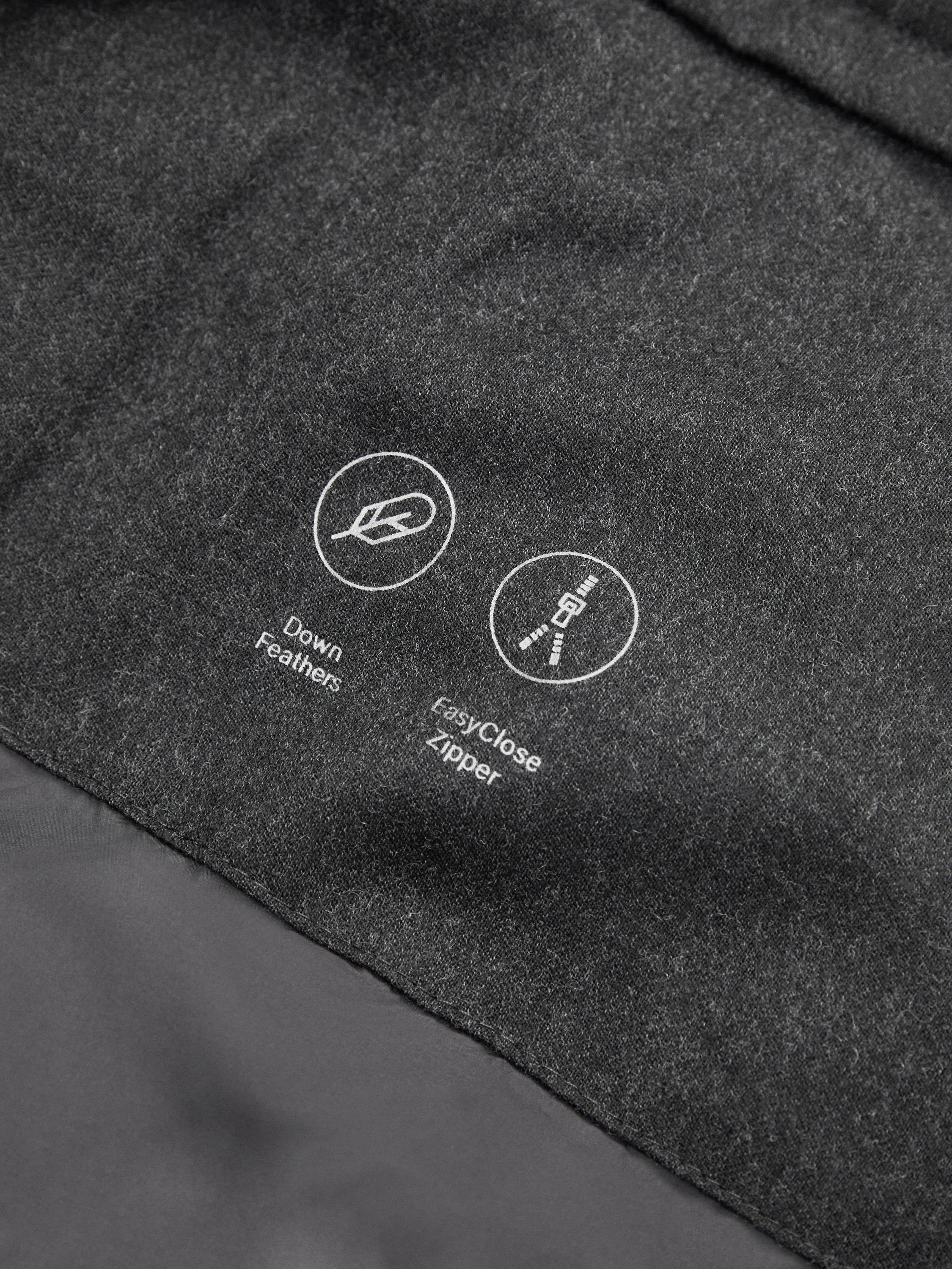 Knit down blend puffer jacket